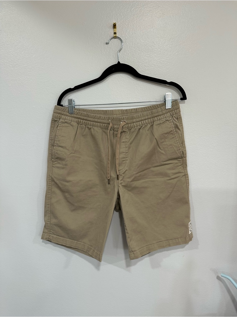 Hurley Men’s Khaki Drawstring Chino Shorts Size Medium Elastic Waist